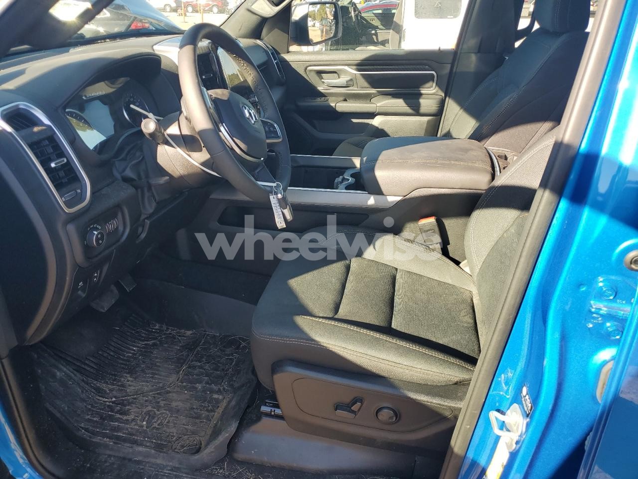 Photo 7 of 2025 RAM 1500 BIG HORN/LONE STAR (VIN 1C6SRFFP7SN778797)