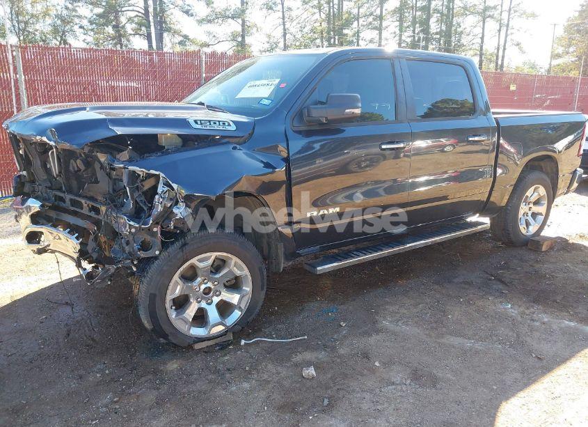 Photo 2 of 2019 Ram 1500 BIG HORN/LONE STAR 4X4 5'7 BOX (VIN 1C6SRFFT0KN555398)