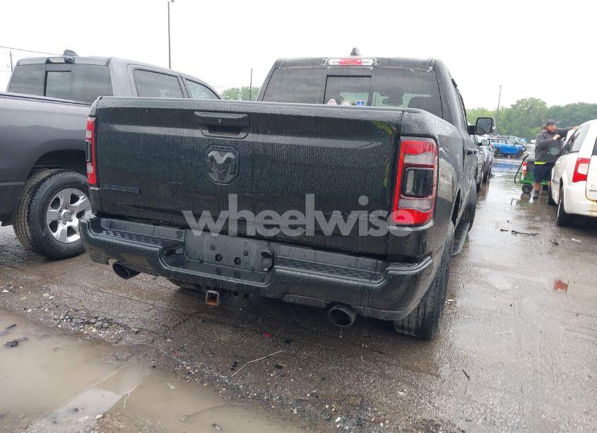 Photo 4 of 2019 Ram 1500 BIG HORN/LONE STAR 4X4 5'7 BOX (VIN 1C6SRFFT0KN731169)