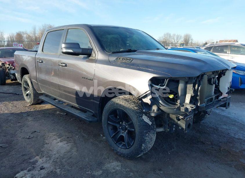 2020 Ram 1500 BIG HORN 4X4 5'7 BOX (VIN 1C6SRFFT0LN245026) main photo