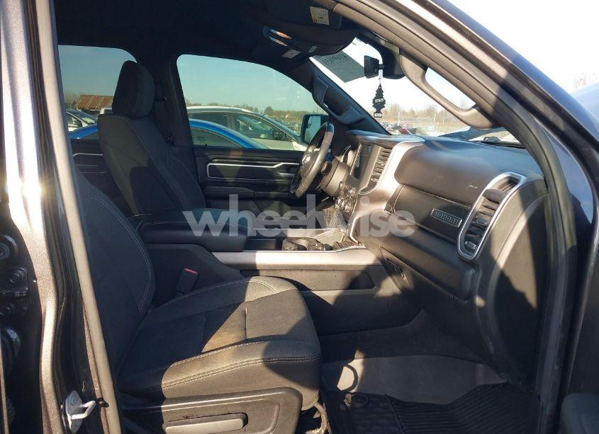 Photo 5 of 2020 Ram 1500 BIG HORN 4X4 5'7 BOX (VIN 1C6SRFFT0LN245026)