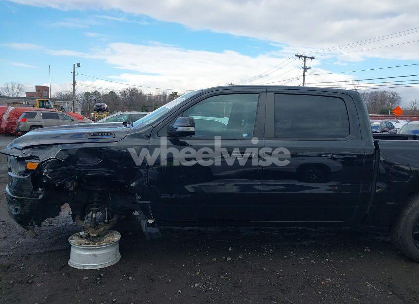 Photo 19 of 2021 Ram 1500 BIG HORN 4X4 5'7 BOX (VIN 1C6SRFFT0MN680887)