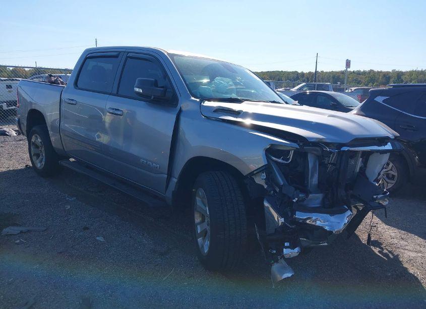 2022 Ram 1500 BIG HORN 4X4 5'7 BOX (VIN 1C6SRFFT0NN367551) main photo