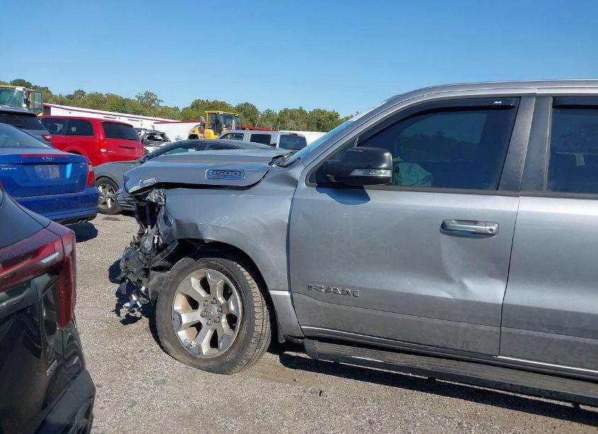 Photo 14 of 2022 Ram 1500 BIG HORN 4X4 5'7 BOX (VIN 1C6SRFFT0NN367551)