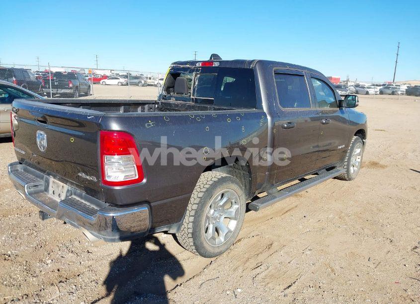 Photo 4 of 2022 Ram 1500 BIG HORN 4X4 5'7 BOX (VIN 1C6SRFFT0NN406848)