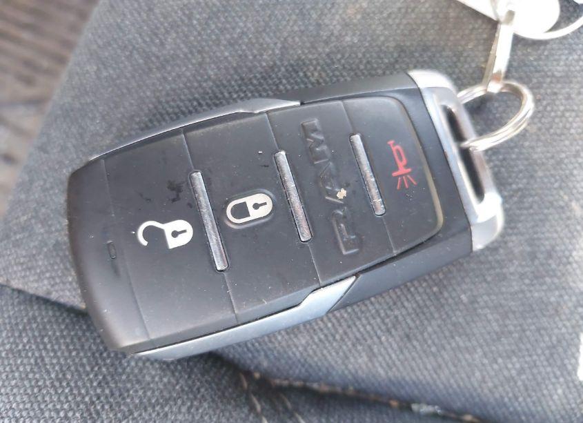 Photo 11 of 2022 Ram 1500 BIG HORN 4X4 5'7 BOX (VIN 1C6SRFFT0NN449473)