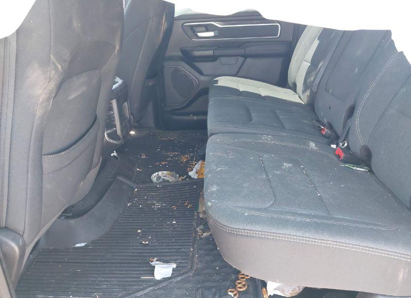 Photo 8 of 2022 Ram 1500 BIG HORN 4X4 5'7 BOX (VIN 1C6SRFFT0NN449473)