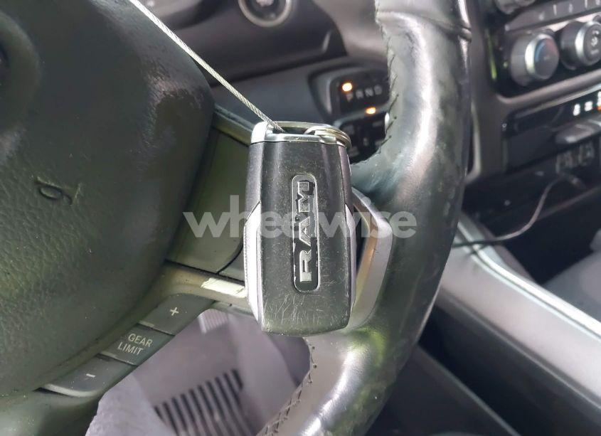 Photo 11 of 2019 Ram 1500 BIG HORN/LONE STAR 4X4 5'7 BOX (VIN 1C6SRFFT1KN559122)