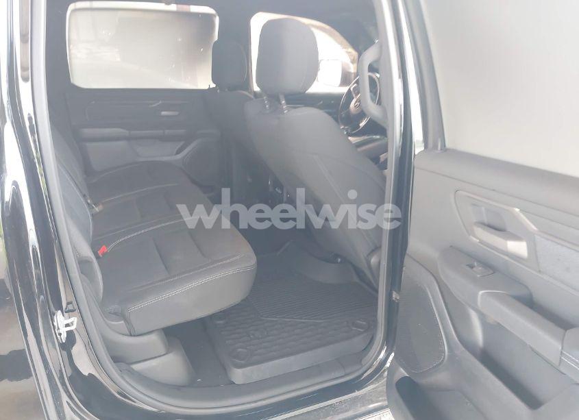 Photo 8 of 2019 Ram 1500 BIG HORN/LONE STAR 4X4 5'7 BOX (VIN 1C6SRFFT1KN559122)