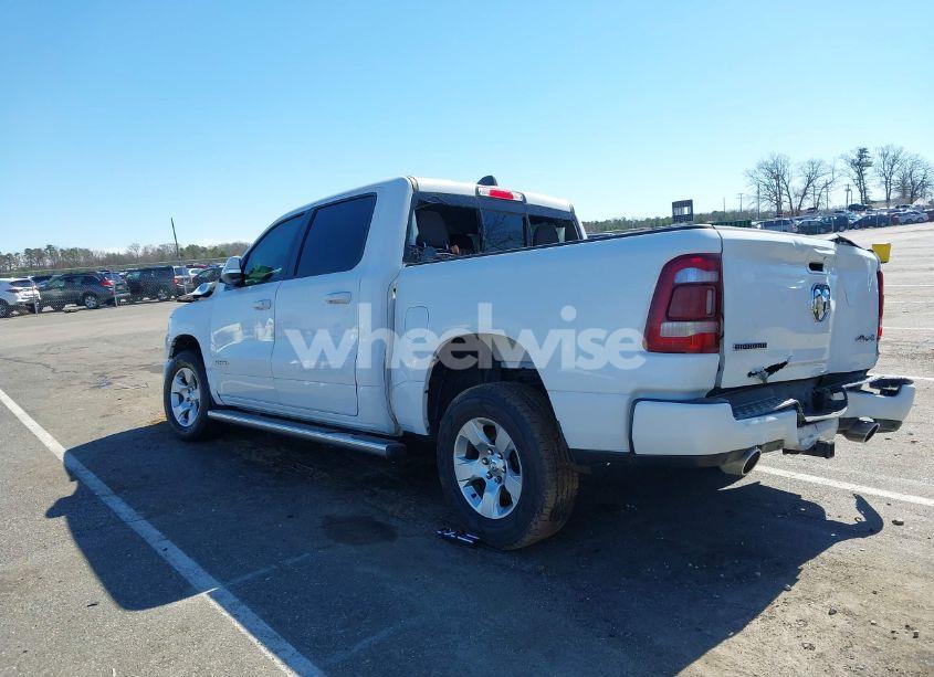 Photo 3 of 2019 Ram 1500 BIG HORN/LONE STAR 4X4 5'7 BOX (VIN 1C6SRFFT1KN585106)