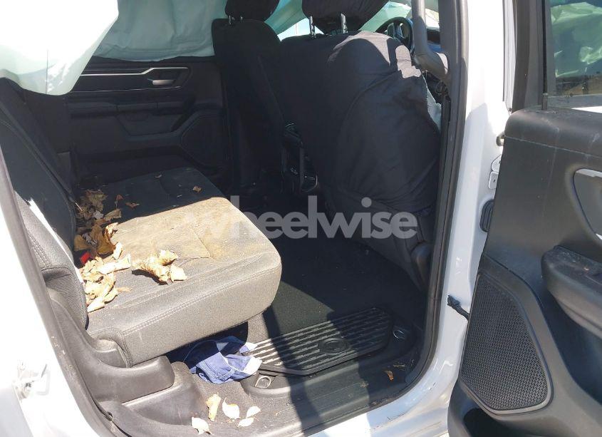 Photo 8 of 2019 Ram 1500 BIG HORN/LONE STAR 4X4 5'7 BOX (VIN 1C6SRFFT1KN585106)