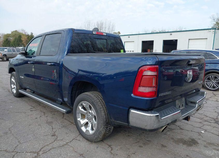 Photo 3 of 2019 Ram 1500 BIG HORN/LONE STAR 4X4 5'7 BOX (VIN 1C6SRFFT1KN638337)