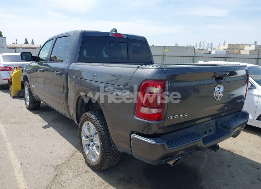 Photo 3 of 2019 Ram 1500 BIG HORN/LONE STAR 4X4 5'7 BOX (VIN 1C6SRFFT1KN732525)