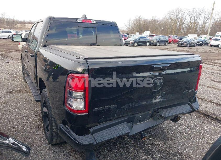 Photo 3 of 2019 Ram 1500 BIG HORN/LONE STAR 4X4 5'7 BOX (VIN 1C6SRFFT1KN912586)