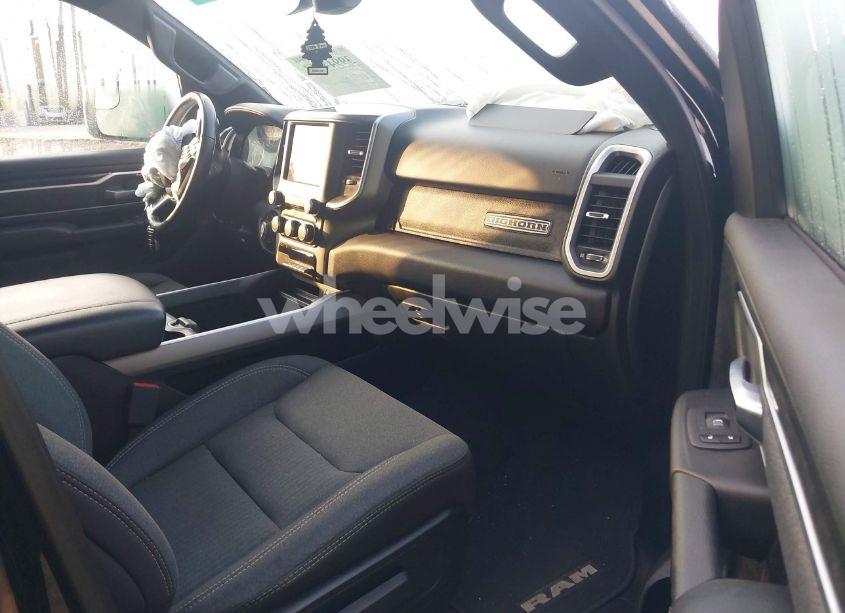 Photo 5 of 2020 Ram 1500 BIG HORN 4X4 5'7 BOX (VIN 1C6SRFFT1LN216862)