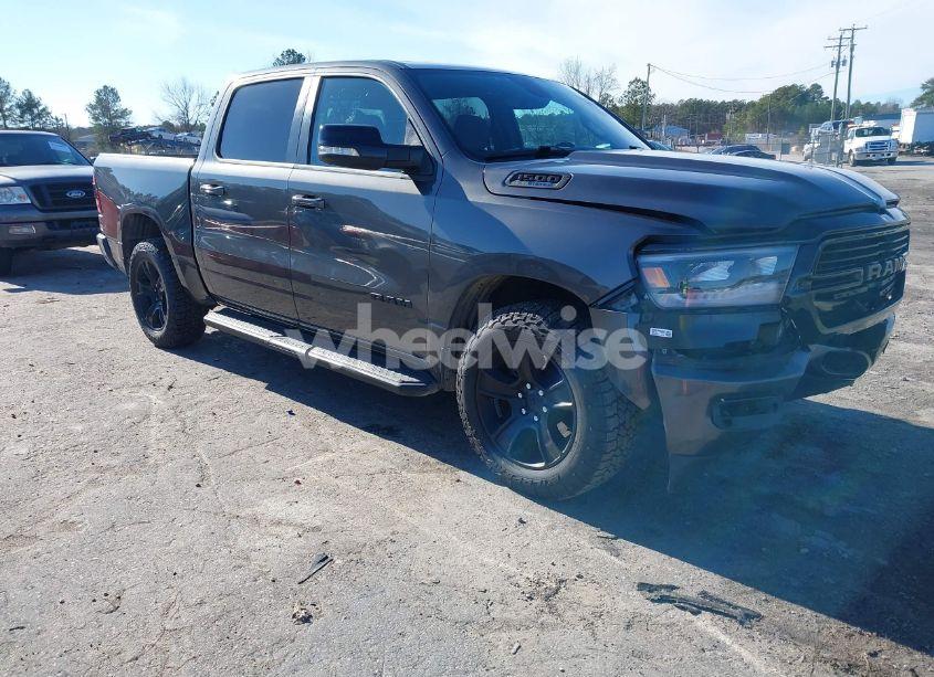 2021 Ram 1500 BIG HORN 4X4 5'7 BOX (VIN 1C6SRFFT1MN518024) main photo