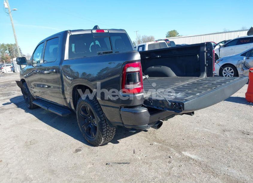 Photo 3 of 2021 Ram 1500 BIG HORN 4X4 5'7 BOX (VIN 1C6SRFFT1MN518024)