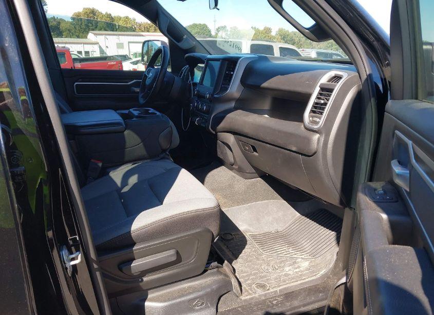 Photo 5 of 2023 Ram 1500 BIG HORN 4X4 5'7 BOX (VIN 1C6SRFFT1PN690865)