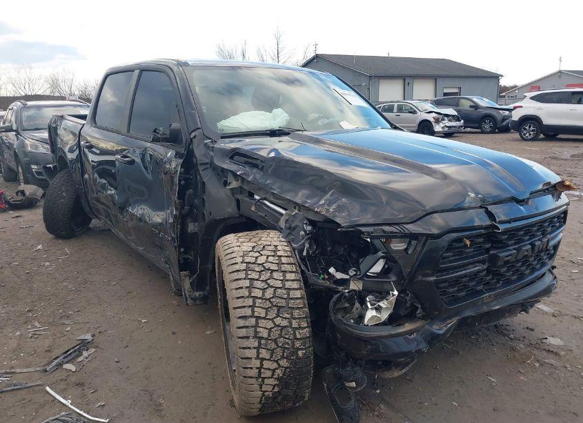 2024 Ram 1500 BIG HORN 4X4 5'7 BOX (VIN 1C6SRFFT1RN107293) main photo