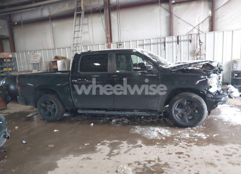 Photo 13 of 2019 Ram 1500 BIG HORN/LONE STAR 4X4 5'7 BOX (VIN 1C6SRFFT2KN696845)