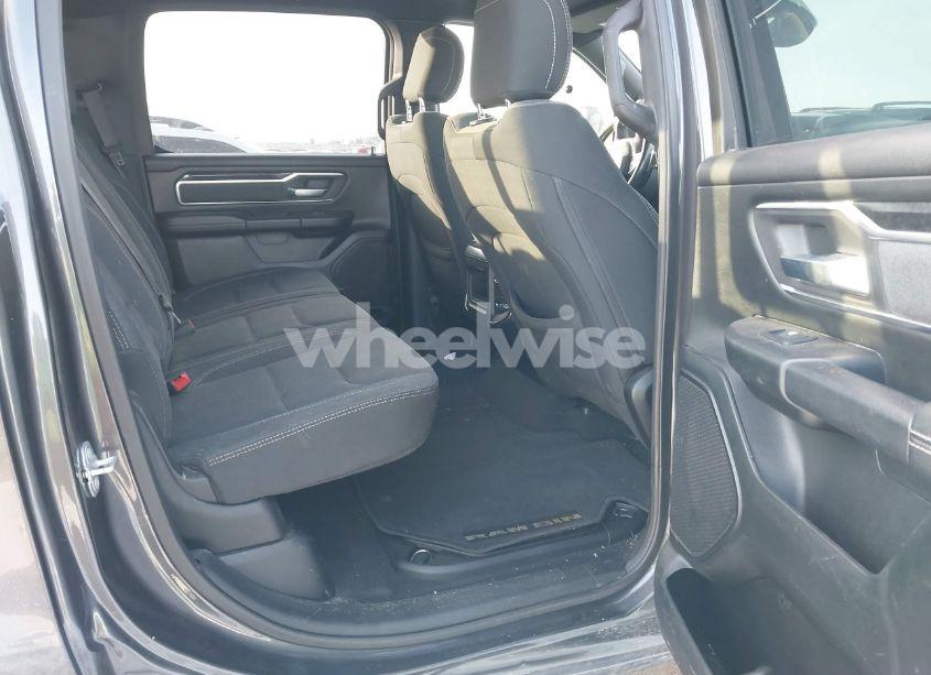 Photo 8 of 2019 Ram 1500 BIG HORN/LONE STAR 4X4 5'7 BOX (VIN 1C6SRFFT2KN762438)