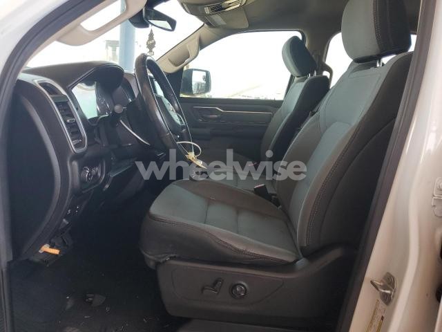 Photo 9 of 2019 RAM 1500 BIG HORN/LONE STAR (VIN 1C6SRFFT2KN780244)