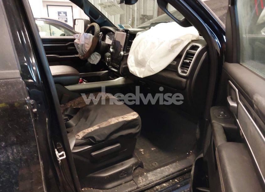 Photo 5 of 2021 Ram 1500 BIG HORN 4X4 5'7 BOX (VIN 1C6SRFFT2MN547225)