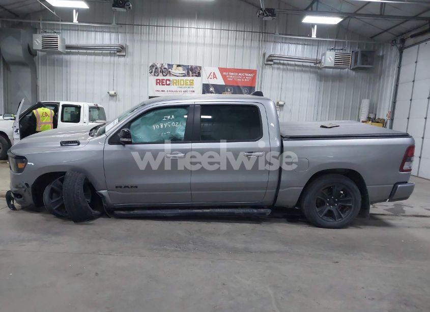 Photo 14 of 2021 Ram 1500 BIG HORN 4X4 5'7 BOX (VIN 1C6SRFFT2MN675397)