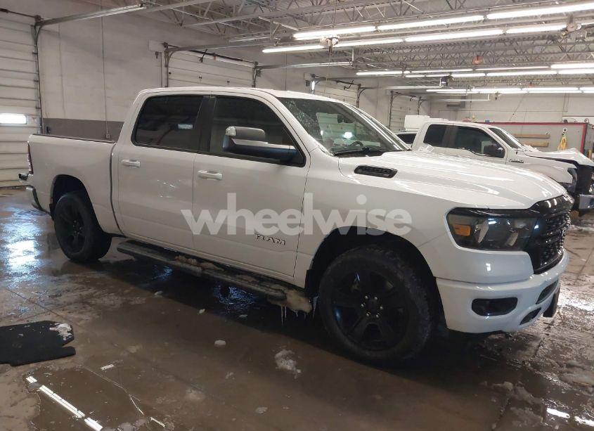 2022 Ram 1500 BIG HORN 4X4 5'7 BOX (VIN 1C6SRFFT2NN102145) main photo