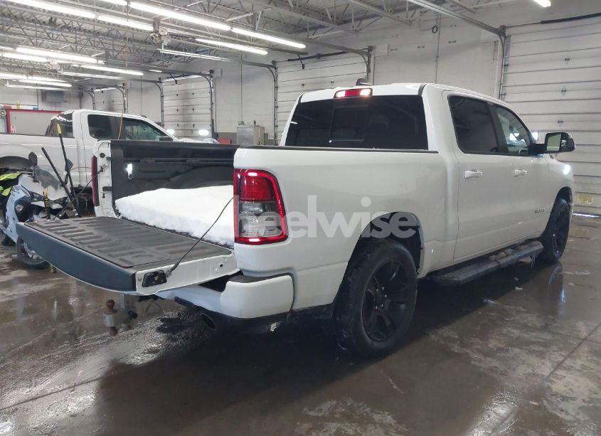 Photo 4 of 2022 Ram 1500 BIG HORN 4X4 5'7 BOX (VIN 1C6SRFFT2NN102145)