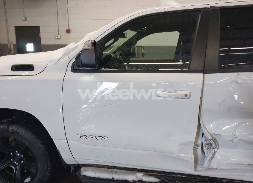 Photo 6 of 2022 Ram 1500 BIG HORN 4X4 5'7 BOX (VIN 1C6SRFFT2NN102145)