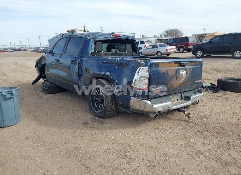 Photo 3 of 2022 Ram 1500 BIG HORN 4X4 5'7 BOX (VIN 1C6SRFFT2NN417124)