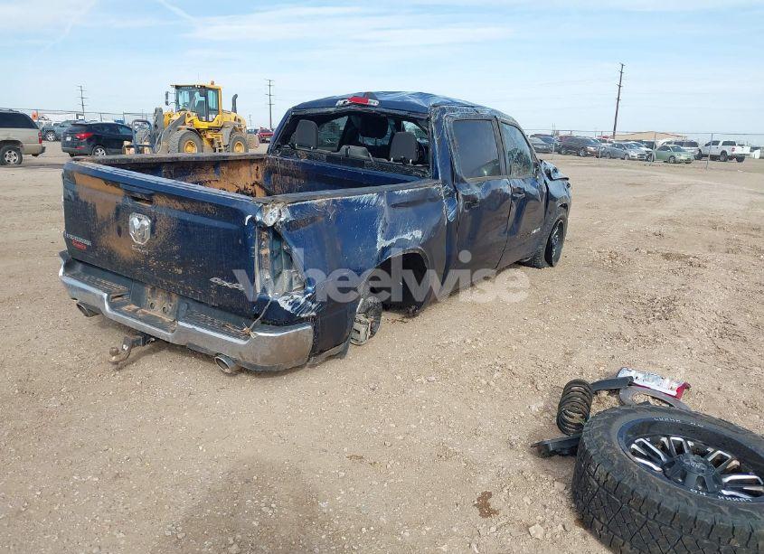 Photo 4 of 2022 Ram 1500 BIG HORN 4X4 5'7 BOX (VIN 1C6SRFFT2NN417124)