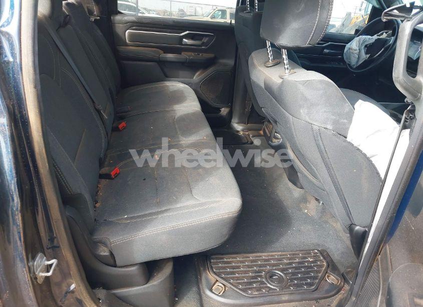 Photo 8 of 2022 Ram 1500 BIG HORN 4X4 5'7 BOX (VIN 1C6SRFFT2NN417124)