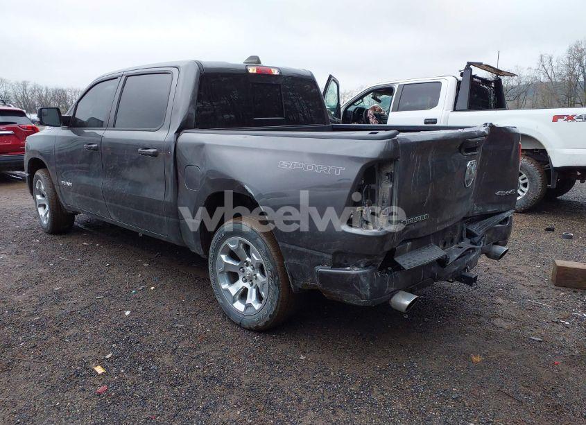 Photo 3 of 2022 Ram 1500 (VIN 1C6SRFFT2NN441679)