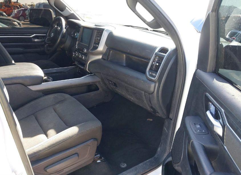 Photo 5 of 2019 Ram 1500 BIG HORN/LONE STAR 4X4 5'7 BOX (VIN 1C6SRFFT3KN624715)