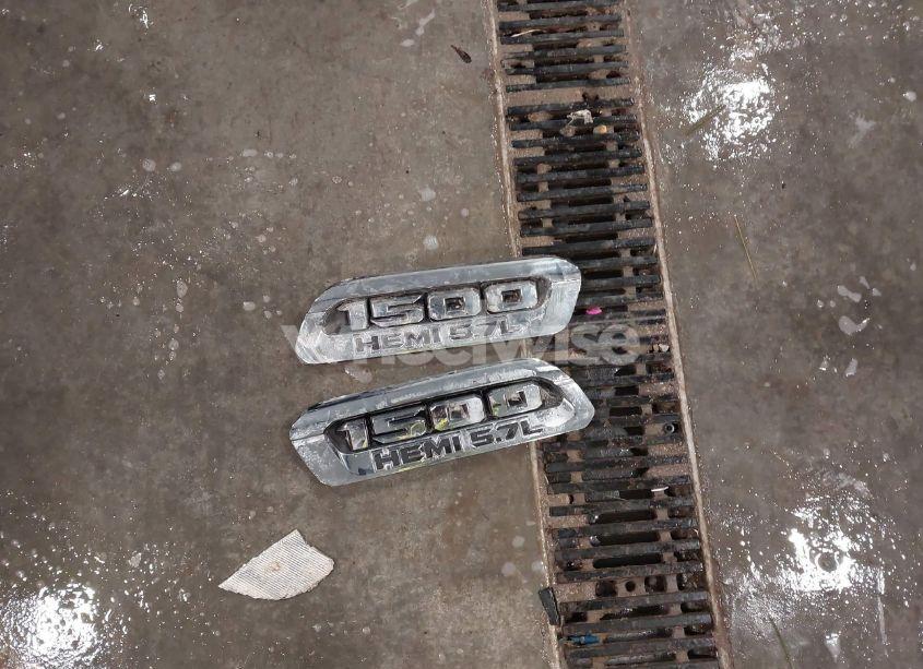 Photo 12 of 2019 Ram 1500 BIG HORN/LONE STAR 4X4 5'7 BOX (VIN 1C6SRFFT3KN625461)