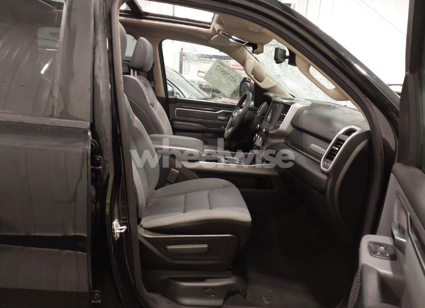 Photo 5 of 2019 Ram 1500 BIG HORN/LONE STAR 4X4 5'7 BOX (VIN 1C6SRFFT3KN625461)