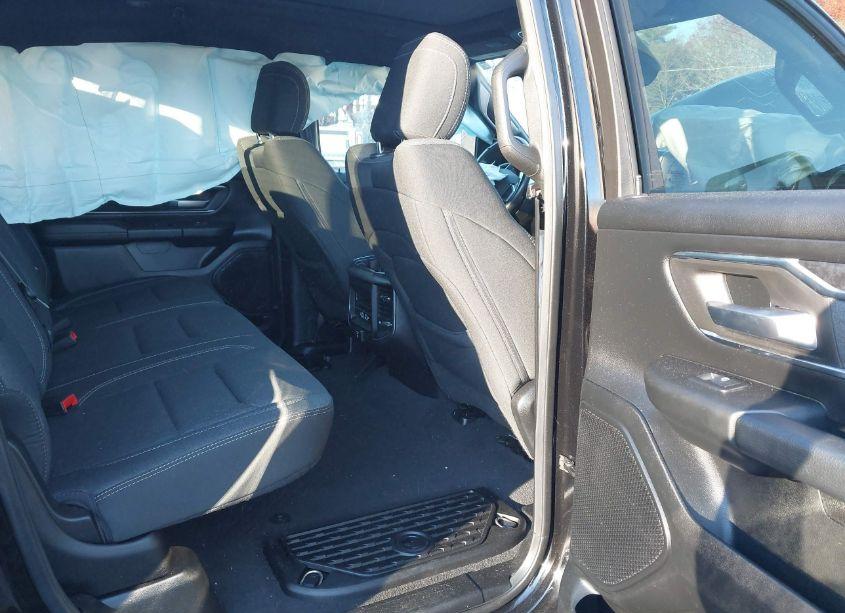 Photo 8 of 2019 Ram 1500 BIG HORN/LONE STAR 4X4 5'7 BOX (VIN 1C6SRFFT3KN776459)