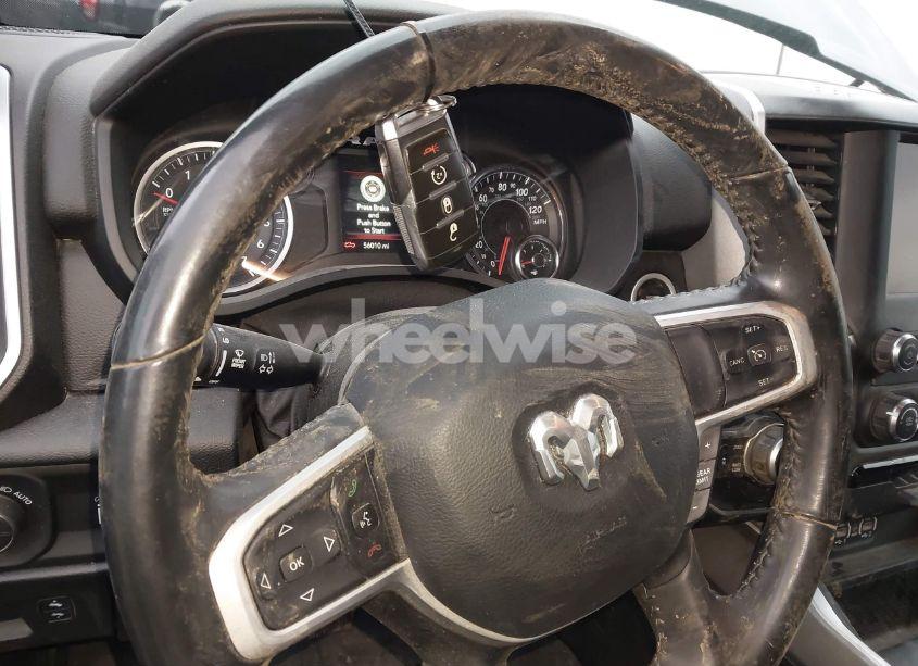 Photo 11 of 2021 Ram 1500 BIG HORN 4X4 5'7 BOX (VIN 1C6SRFFT3MN506618)