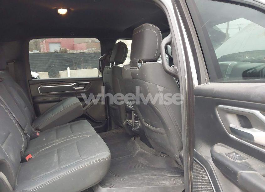 Photo 8 of 2021 Ram 1500 BIG HORN 4X4 5'7 BOX (VIN 1C6SRFFT3MN506618)