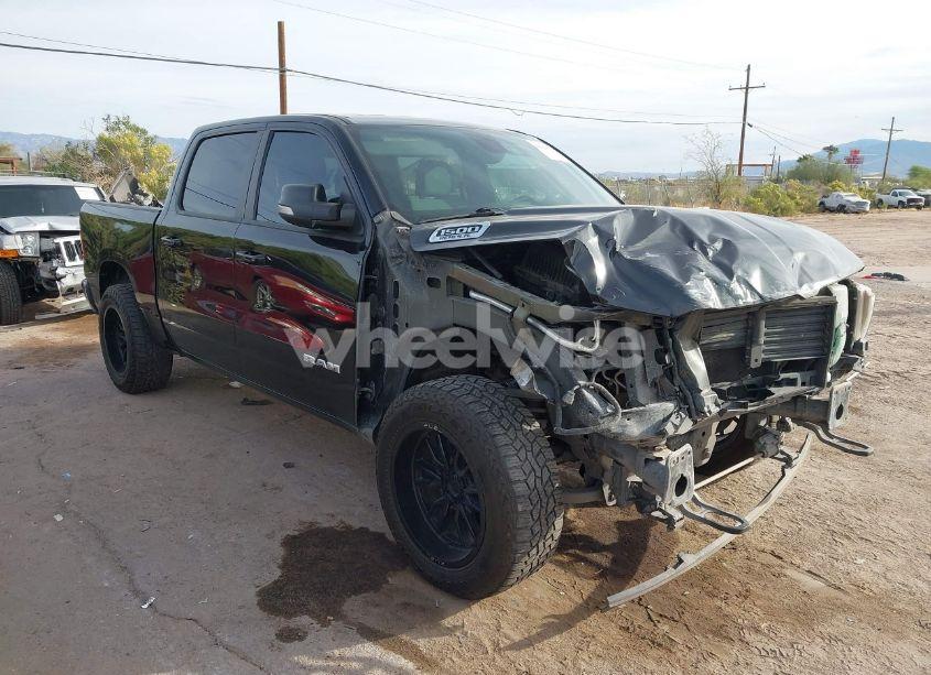 Photo 6 of 2021 Ram 1500 BIG HORN 4X4 5'7 BOX (VIN 1C6SRFFT3MN634423)