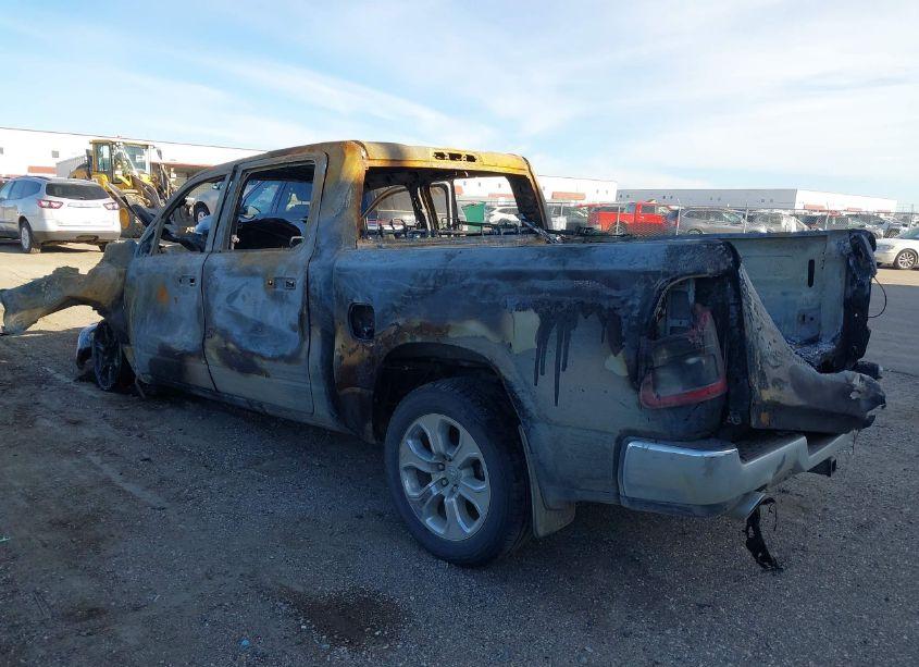 Photo 3 of 2021 Ram 1500 BIG HORN 4X4 5'7 BOX (VIN 1C6SRFFT3MN773600)