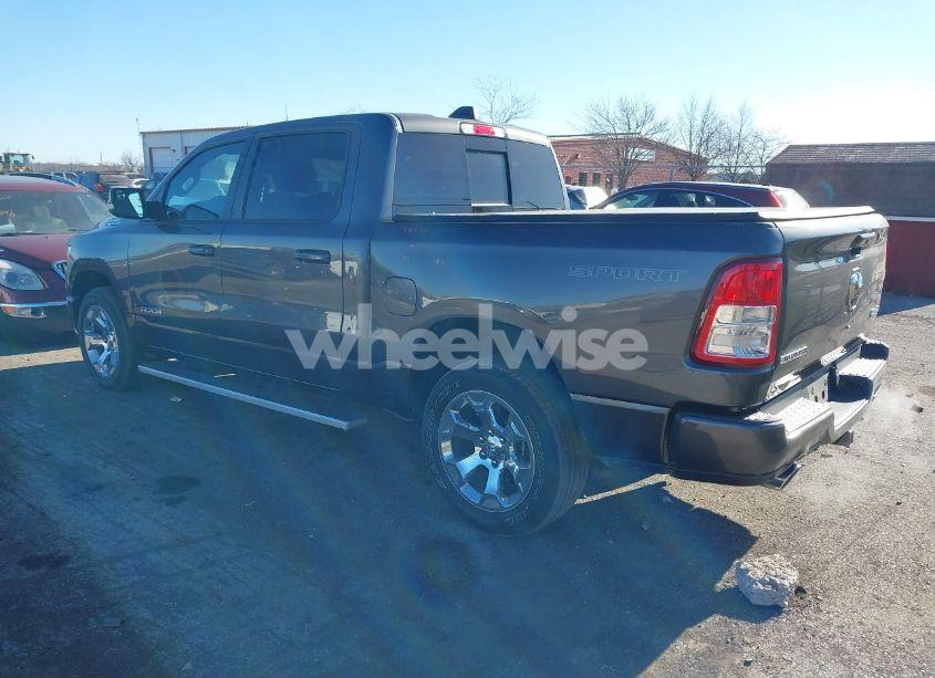 Photo 3 of 2022 Ram 1500 BIG HORN 4X4 5'7 BOX (VIN 1C6SRFFT3NN402356)