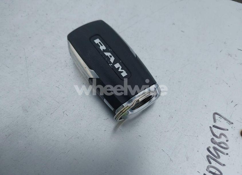 Photo 11 of 2022 Ram 1500 BIG HORN 4X4 5'7 BOX (VIN 1C6SRFFT3NN444638)