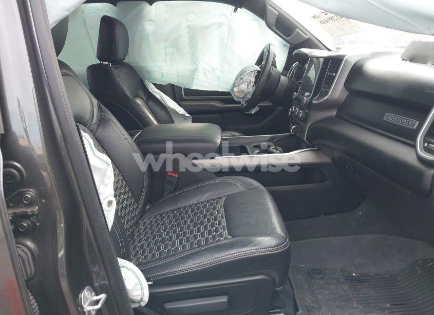 Photo 5 of 2022 Ram 1500 BIG HORN 4X4 5'7 BOX (VIN 1C6SRFFT3NN444638)