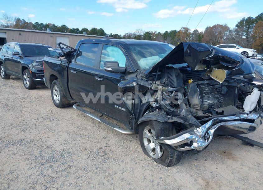 2019 Ram 1500 BIG HORN/LONE STAR 4X4 5'7 BOX (VIN 1C6SRFFT4KN662180) main photo