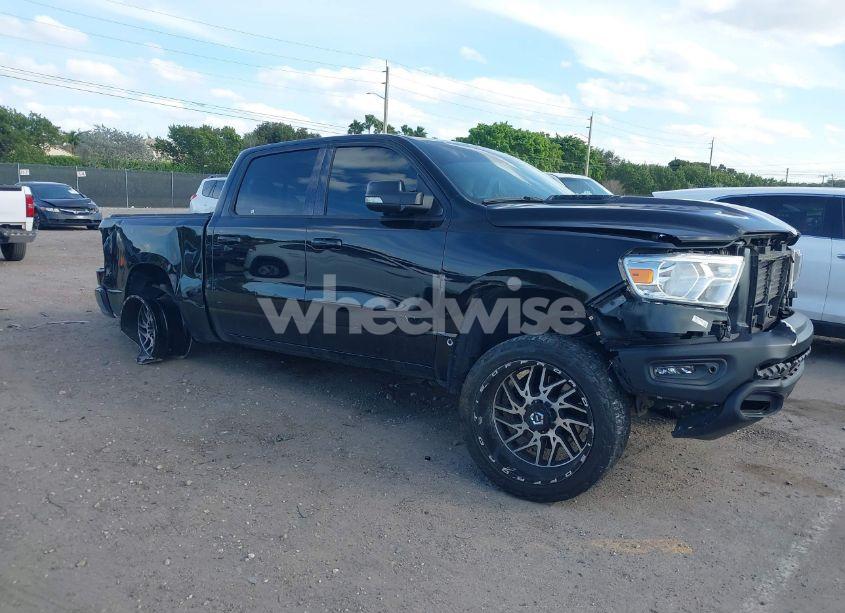 2019 Ram 1500 BIG HORN/LONE STAR 4X4 5'7 BOX (VIN 1C6SRFFT4KN681439) main photo