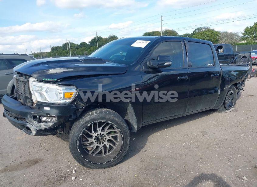 Photo 2 of 2019 Ram 1500 BIG HORN/LONE STAR 4X4 5'7 BOX (VIN 1C6SRFFT4KN681439)