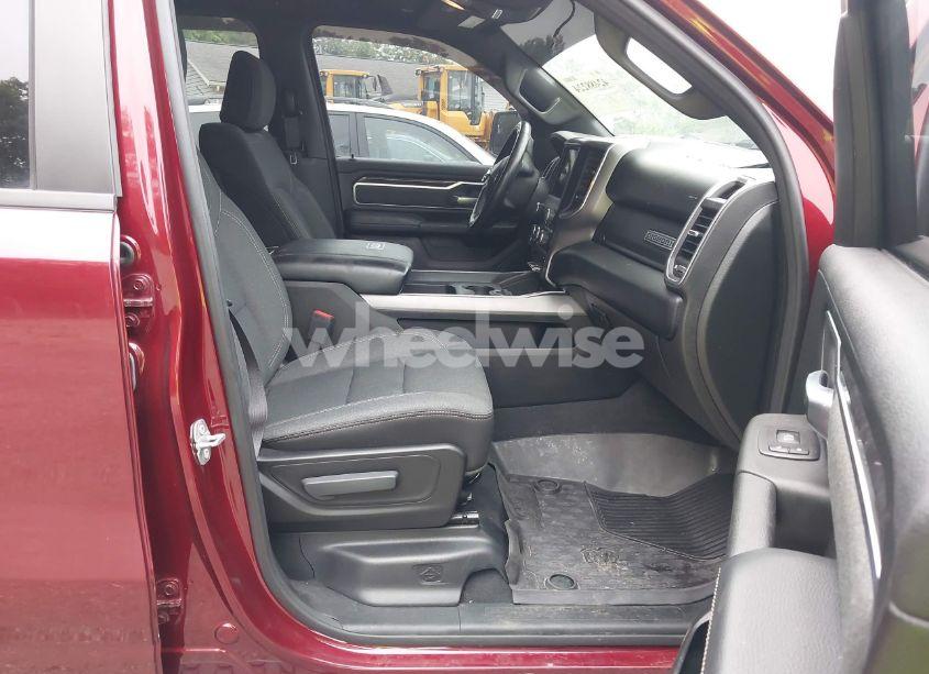 Photo 5 of 2019 Ram 1500 BIG HORN/LONE STAR 4X4 5'7 BOX (VIN 1C6SRFFT5KN570253)